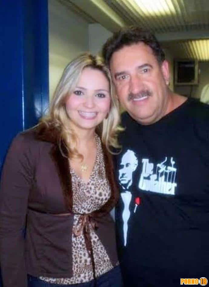 Fotos intimas da filha apresentador do Ratinho pelada